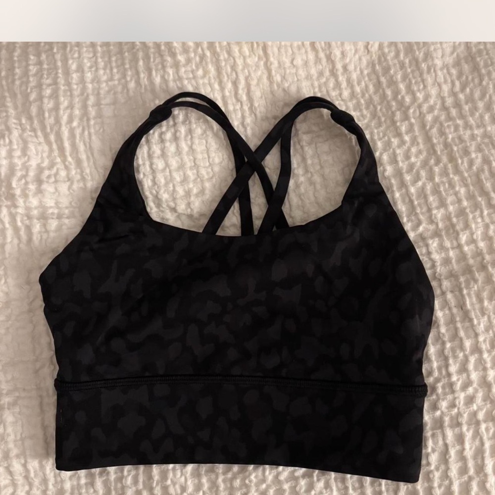 Black Lululemon camo energy sports bra